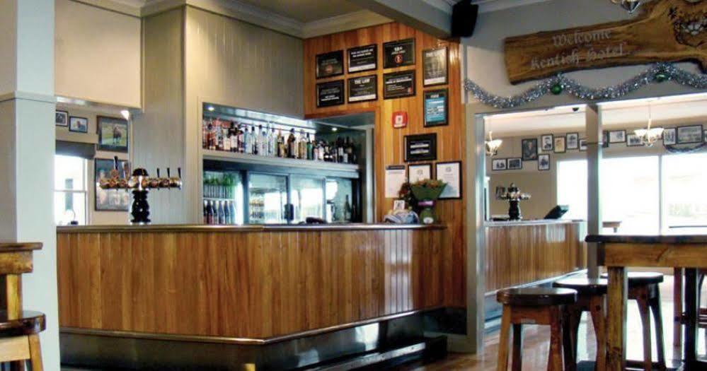 The Kentish Hotel Waiuku Exterior photo